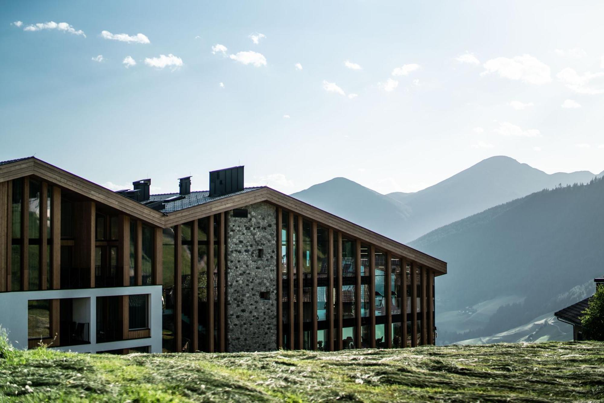 Hotel Panoramic Lotsch Sarentino Exterior foto